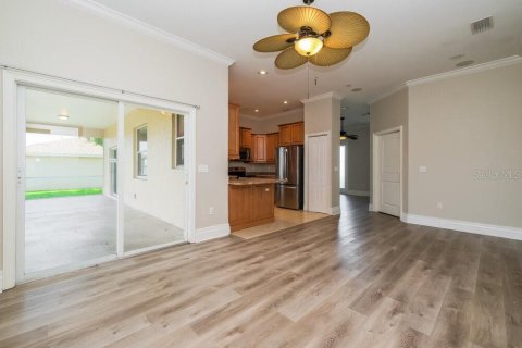 Villa ou maison à louer à Palmetto, Floride: 4 chambres, 193.14 m2 № 1852458 - photo 7