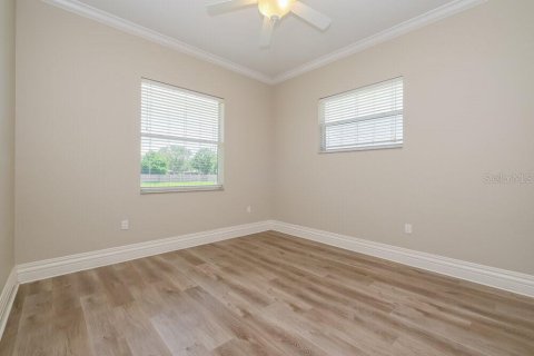 Villa ou maison à louer à Palmetto, Floride: 4 chambres, 193.14 m2 № 1852458 - photo 11