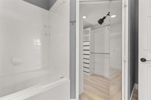 Touwnhouse à vendre à Orlando, Floride: 3 chambres, 127.83 m2 № 2294850 - photo 28