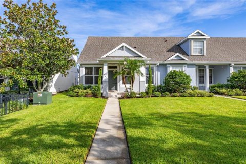 Touwnhouse à vendre à Orlando, Floride: 3 chambres, 127.83 m2 № 2294850 - photo 5