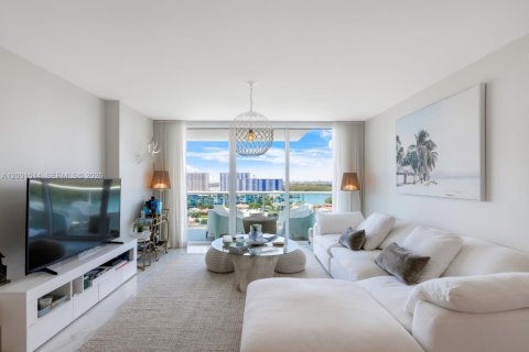 Condo in Sunny Isles Beach, Florida, 2 bedrooms  № 2074637 - photo 20