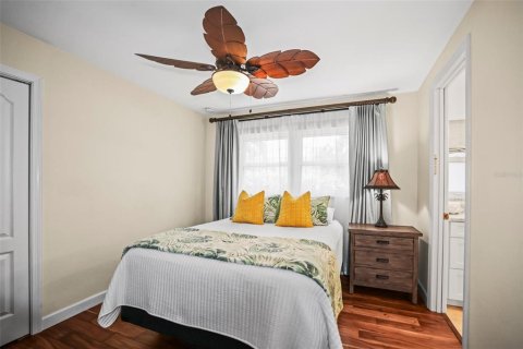 Villa ou maison à louer à Saint Petersburg, Floride: 5 chambres, 222.59 m2 № 2405275 - photo 27