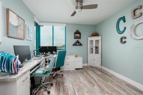 Copropriété à vendre à Clearwater, Floride: 2 chambres, 127.93 m2 № 1720479 - photo 9