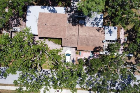 Villa ou maison à vendre à Pinellas Park, Floride: 3 chambres, 156.73 m2 № 1750216 - photo 10