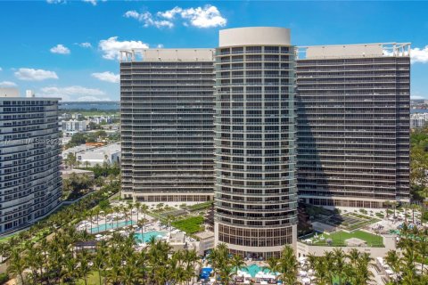 Copropriété à louer à Bal Harbour, Floride: 2 chambres, 117.15 m2 № 1963342 - photo 30