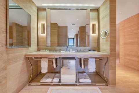 Copropriété à louer à Bal Harbour, Floride: 2 chambres, 117.15 m2 № 1963342 - photo 12