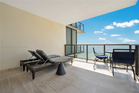 Copropriété à louer à Bal Harbour, Floride: 2 chambres, 117.15 m2 № 1963342 - photo 26