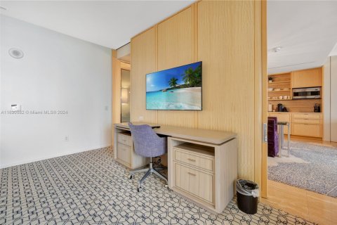 Copropriété à louer à Bal Harbour, Floride: 2 chambres, 117.15 m2 № 1963342 - photo 9