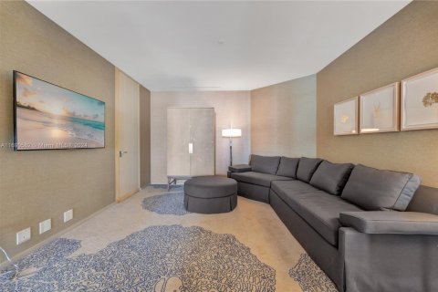 Copropriété à louer à Bal Harbour, Floride: 2 chambres, 117.15 m2 № 1963342 - photo 15