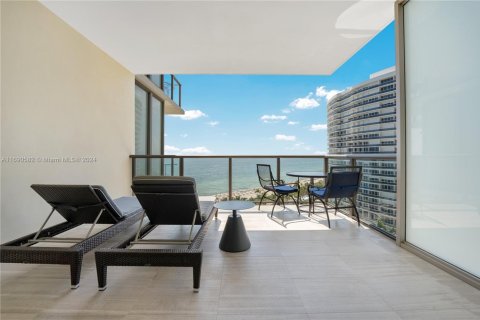 Copropriété à louer à Bal Harbour, Floride: 2 chambres, 117.15 m2 № 1963342 - photo 21