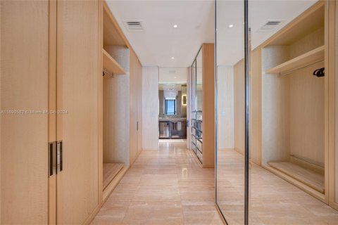 Copropriété à louer à Bal Harbour, Floride: 2 chambres, 117.15 m2 № 1963342 - photo 10