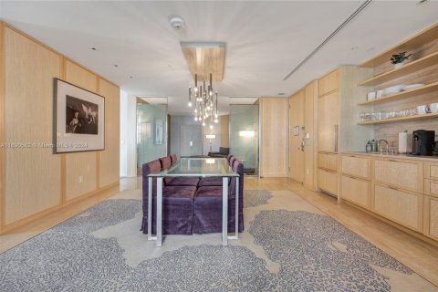 Copropriété à louer à Bal Harbour, Floride: 2 chambres, 117.15 m2 № 1963342 - photo 2