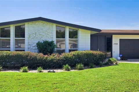 Casa en Orlando, Florida 3 dormitorios, 175.59 m2 № 2157544