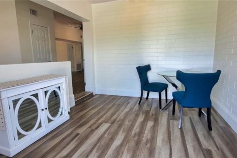 Casa en venta en Orlando, Florida, 3 dormitorios, 175.59 m2 № 2157544 - foto 17