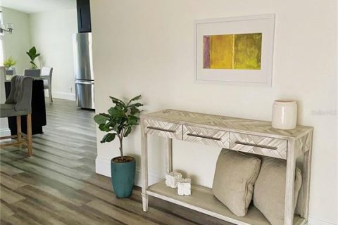 Casa en venta en Orlando, Florida, 3 dormitorios, 175.59 m2 № 2157544 - foto 18