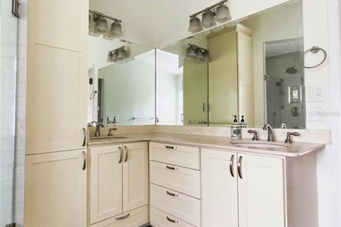 Casa en venta en Orlando, Florida, 3 dormitorios, 175.59 m2 № 2157544 - foto 11