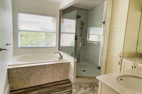 Casa en venta en Orlando, Florida, 3 dormitorios, 175.59 m2 № 2157544 - foto 10