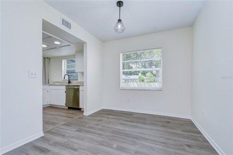 Villa ou maison à vendre à Tampa, Floride: 3 chambres, 141.58 m2 № 2344930 - photo 7