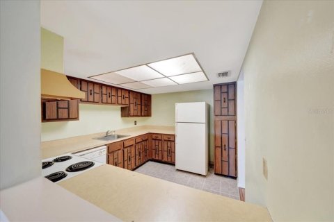 Condominio en venta en Ocala, Florida, 1 dormitorio, 76.37 m2 № 1798285 - foto 11
