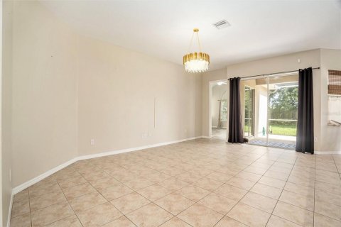 House in Wesley Chapel, Florida 2 bedrooms, 163.51 sq.m. № 1772914 - photo 7