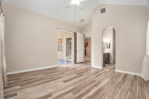 House in Wesley Chapel, Florida 2 bedrooms, 163.51 sq.m. № 1772914 - photo 19