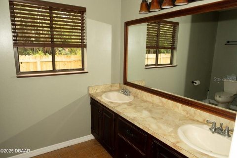 House in Ormond Beach, Florida 4 bedrooms, 189.15 sq.m. № 1832160 - photo 21