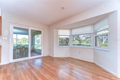 Casa en venta en Dade City, Florida, 3 dormitorios, 215.16 m2 № 1527879 - foto 12