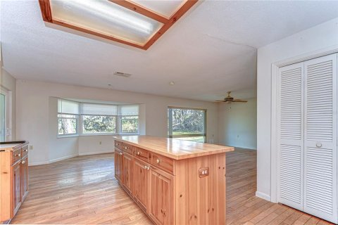 Casa en venta en Dade City, Florida, 3 dormitorios, 215.16 m2 № 1527879 - foto 20