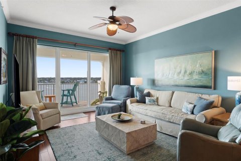 Condo in Redington Shores, Florida, 3 bedrooms  № 2230059 - photo 21