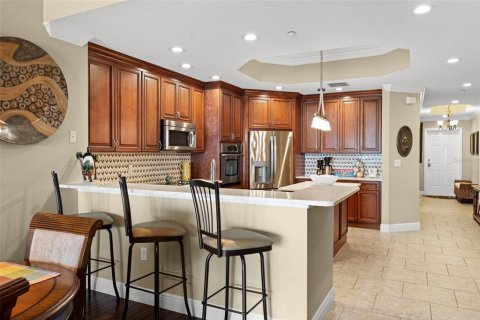Condo in Redington Shores, Florida, 3 bedrooms  № 2230059 - photo 20