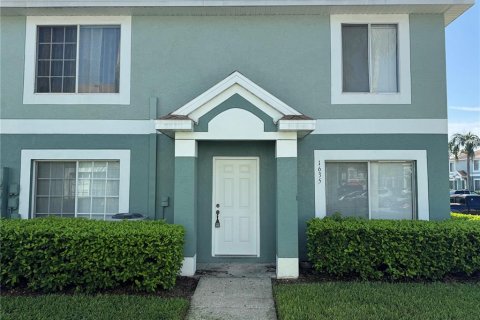 Adosado en alquiler en Brandon, Florida, 3 dormitorios, 126.72 m2 № 1831306 - foto 2