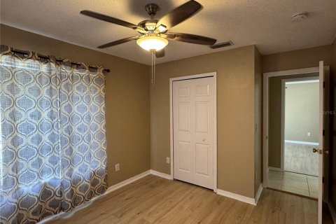 Adosado en alquiler en Brandon, Florida, 3 dormitorios, 126.72 m2 № 1831306 - foto 15