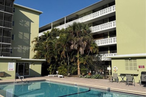 Copropriété à vendre à Hollywood, Floride: 1 chambre, 55.46 m2 № 2032554 - photo 6