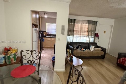 Copropriété à vendre à Hollywood, Floride: 1 chambre, 55.46 m2 № 2032554 - photo 22