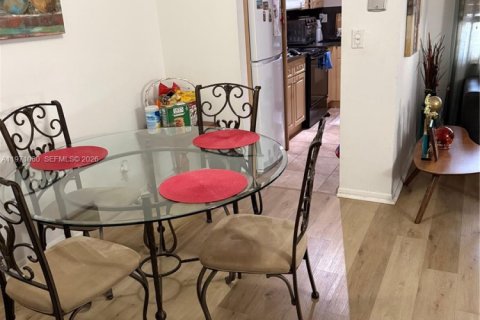 Copropriété à vendre à Hollywood, Floride: 1 chambre, 55.46 m2 № 2032554 - photo 13