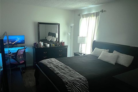 Copropriété à vendre à Orlando, Floride: 2 chambres, 84.45 m2 № 1586488 - photo 4