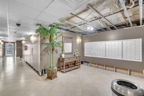 Copropriété à vendre à North Miami, Floride: 1 chambre, 72.28 m2 № 1950480 - photo 4