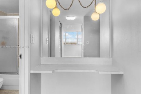 Copropriété à vendre à North Miami, Floride: 1 chambre, 72.28 m2 № 1950480 - photo 15