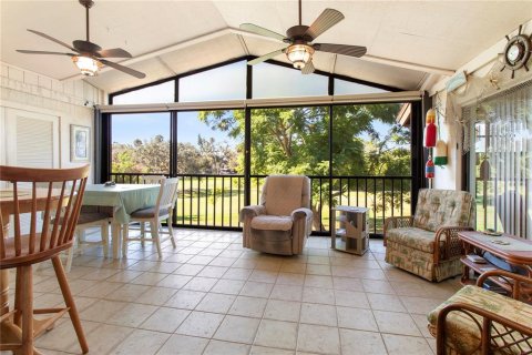 Copropriété à vendre à Bradenton, Floride: 2 chambres, 124.12 m2 № 2399378 - photo 17