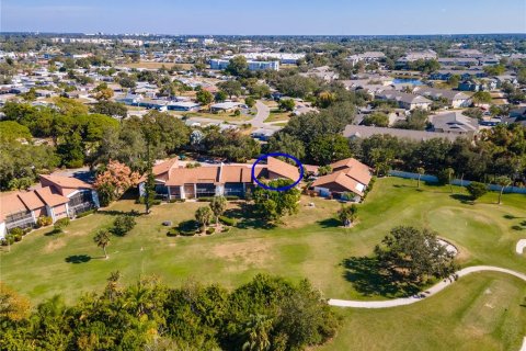 Copropriété à vendre à Bradenton, Floride: 2 chambres, 124.12 m2 № 2399378 - photo 3