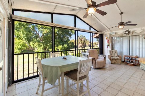 Copropriété à vendre à Bradenton, Floride: 2 chambres, 124.12 m2 № 2399378 - photo 18