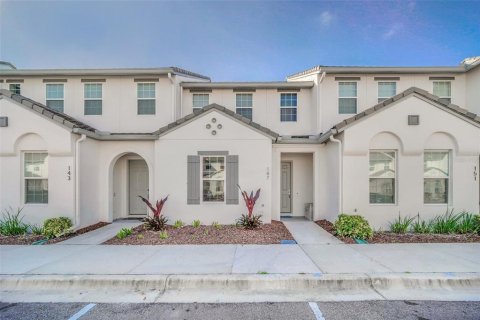 Townhouse in Davenport, Florida 3 bedrooms, 164.53 sq.m. № 2105789