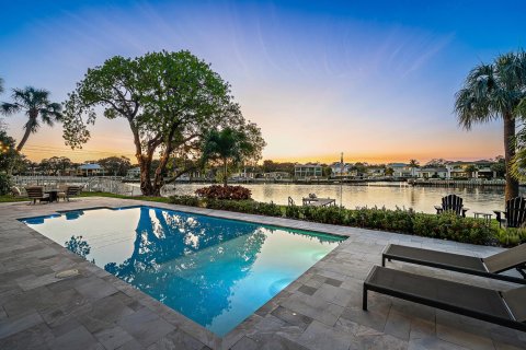 Villa ou maison à vendre à North Palm Beach, Floride: 4 chambres, 400.97 m2 № 2089653 - photo 7