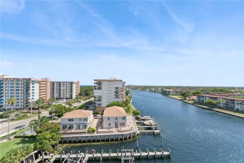 Condominio en alquiler en Hillsboro Beach, Florida, 2 dormitorios, 125.42 m2 № 1954907 - foto 21