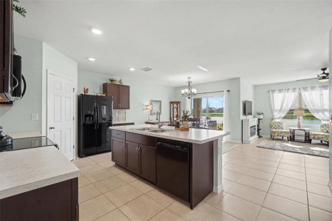 Villa ou maison à vendre à Punta Gorda, Floride: 4 chambres, 171.5 m2 № 2156442 - photo 3