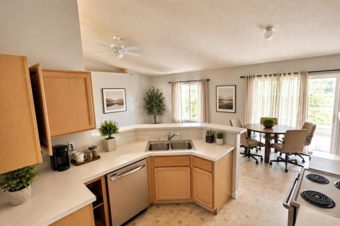 Immobilier commercial à louer à Spring Hill, Floride: 382.01 m2 № 2103832 - photo 13