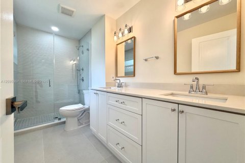 Villa ou maison à louer à Miami, Floride: 4 chambres, 160.54 m2 № 2387298 - photo 28