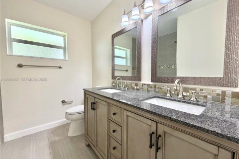 Villa ou maison à louer à Miami, Floride: 4 chambres, 160.54 m2 № 2387298 - photo 21