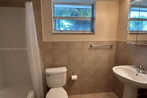 Снять в аренду кондоминиум в Пайнкрест, Флорида 1 спальня, 67.35м2, № 2024081 - фото 18