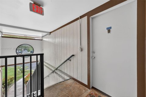 Copropriété à vendre à Tamarac, Floride: 2 chambres, 76.83 m2 № 2087936 - photo 15